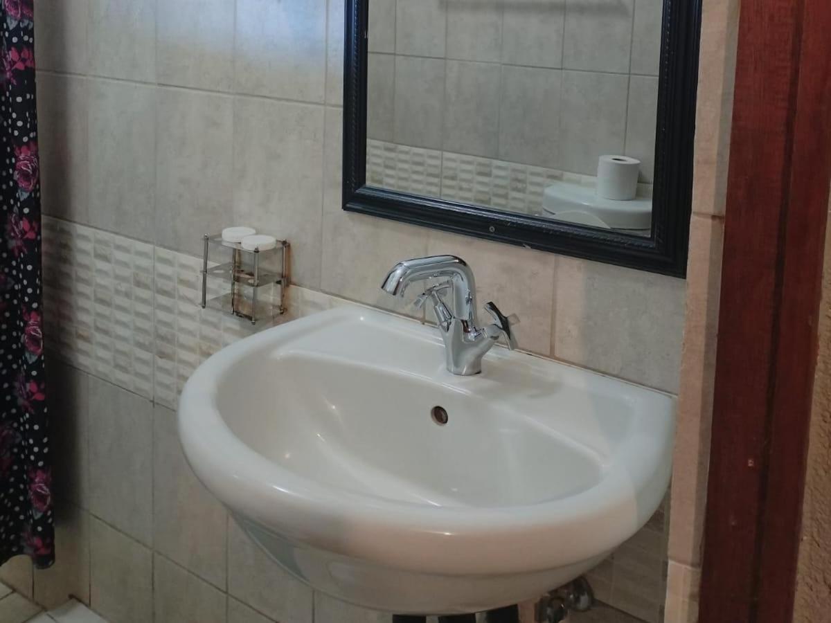 Elegant Guest House Malelane Malalane Room photo