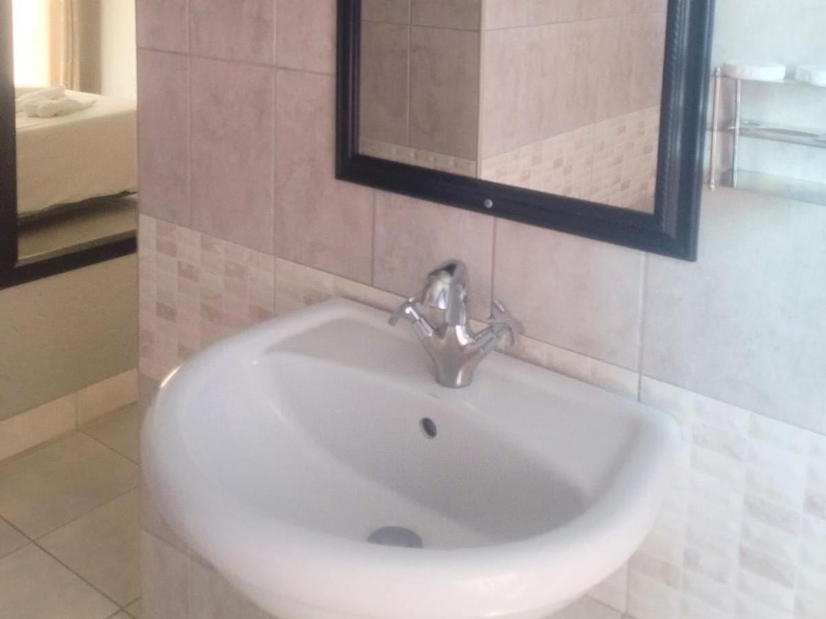 Elegant Guest House Malelane Malalane Room photo